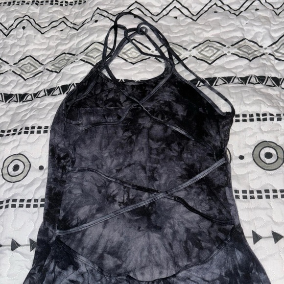 Small Black tie-dyed SHEIN dress with an open back! - Picture 5 of 6